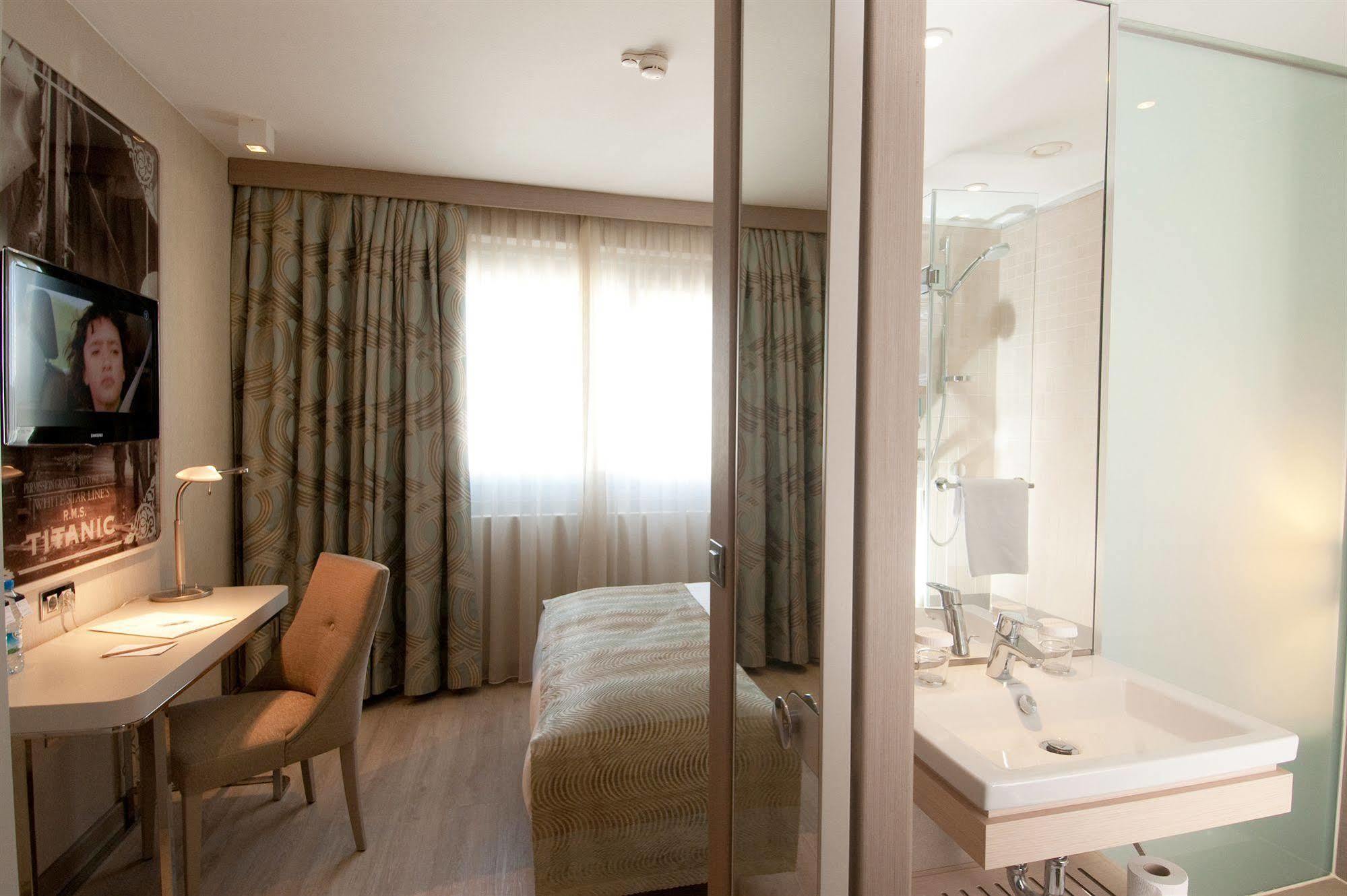 Titanic Comfort Mitte 3* Berlim